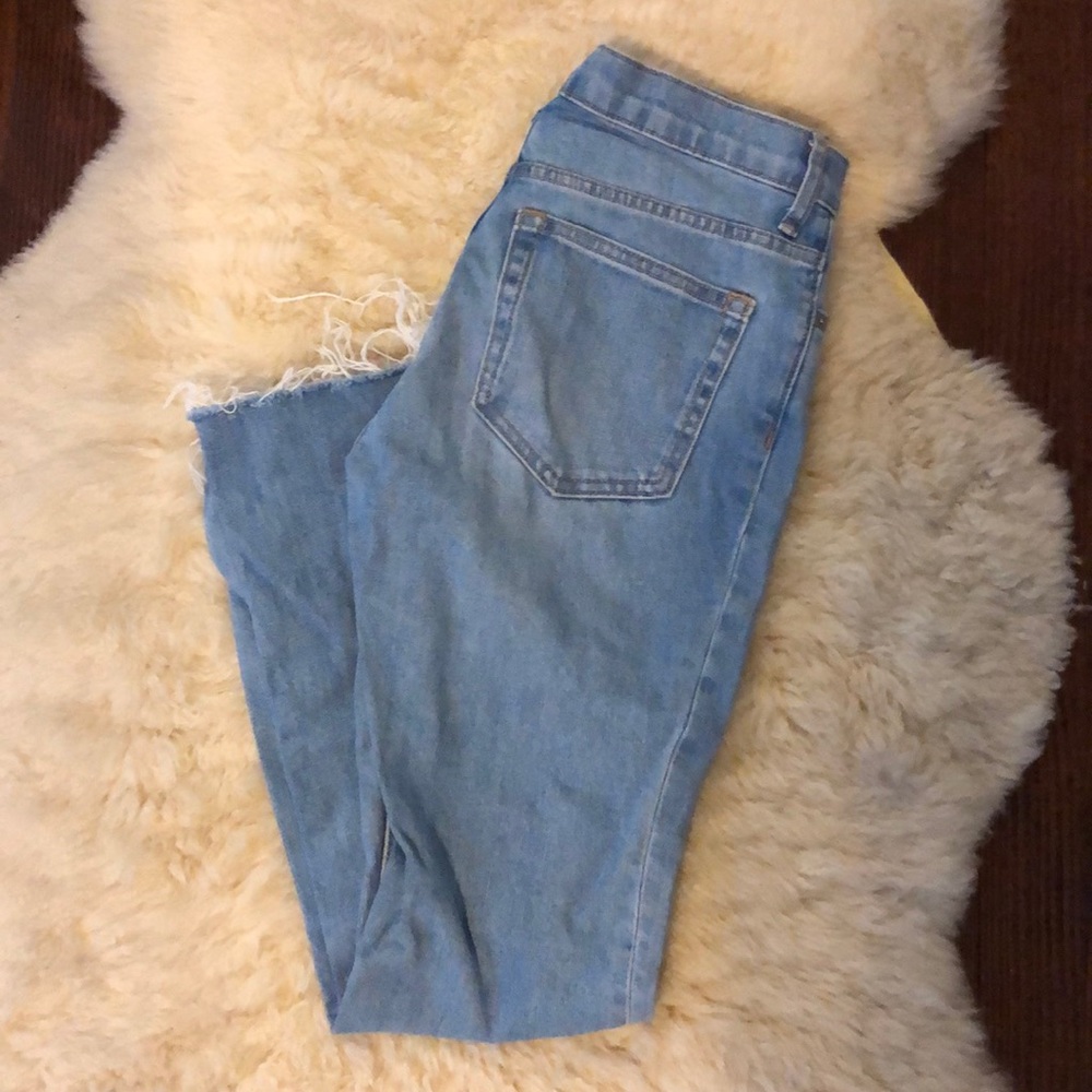 Everlane high rise kick crop jeans in light wash